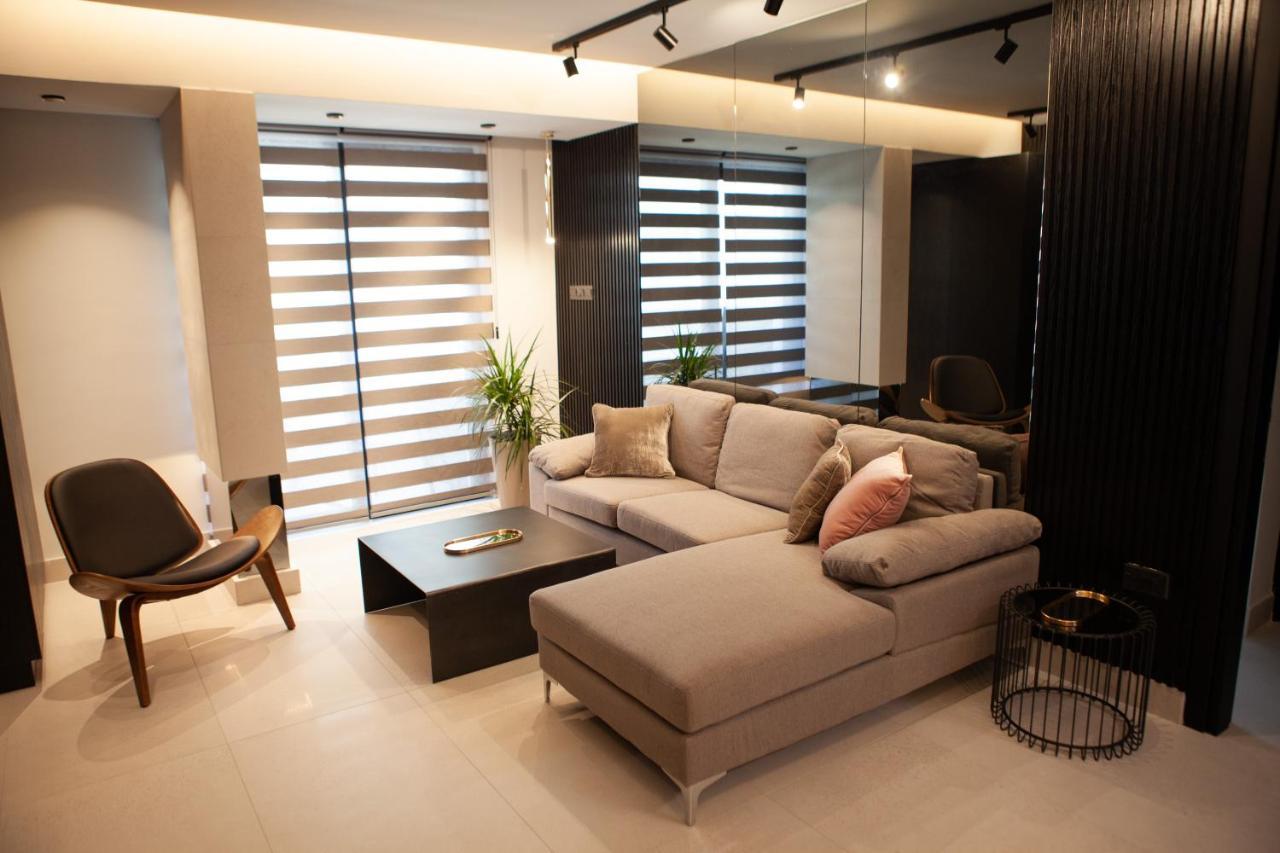 Raam Luxury Suites Lárnaka Kültér fotó