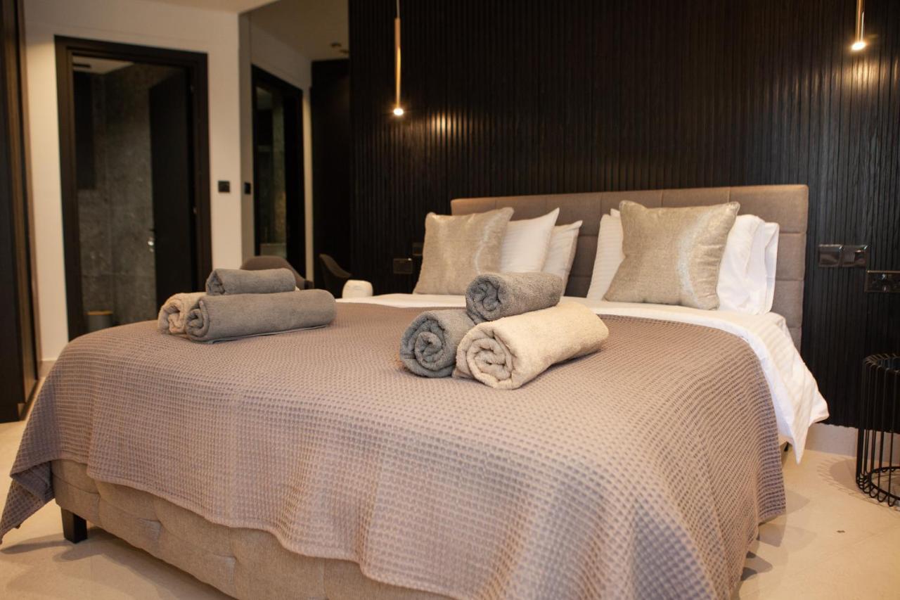 Raam Luxury Suites Lárnaka Kültér fotó