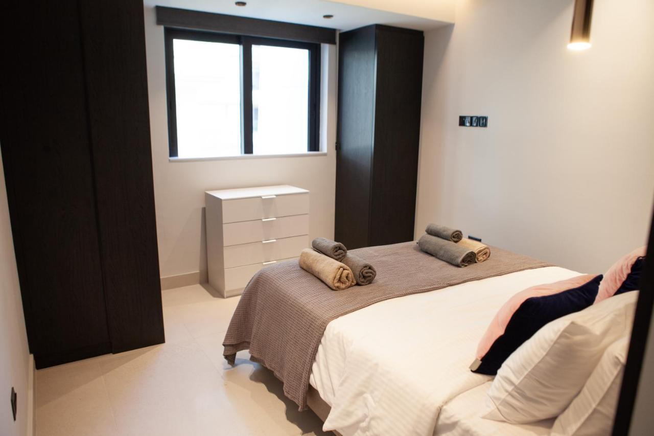 Raam Luxury Suites Lárnaka Kültér fotó