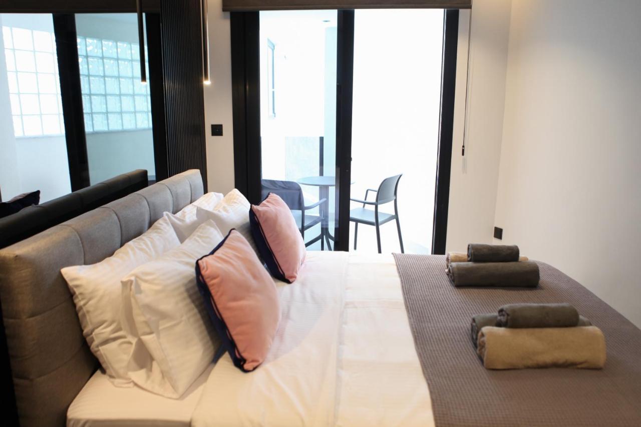 Raam Luxury Suites Lárnaka Kültér fotó