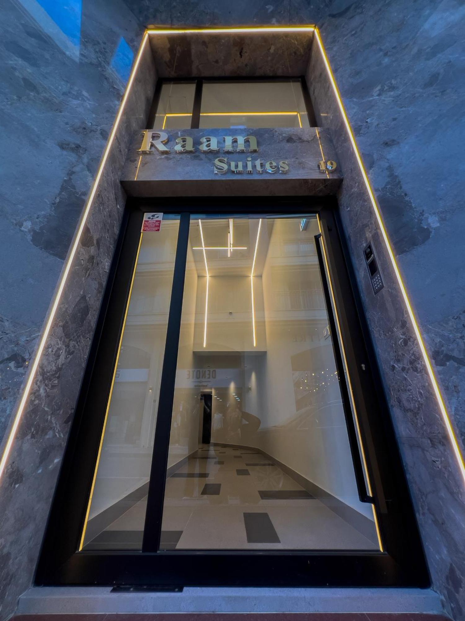 Raam Luxury Suites Lárnaka Kültér fotó