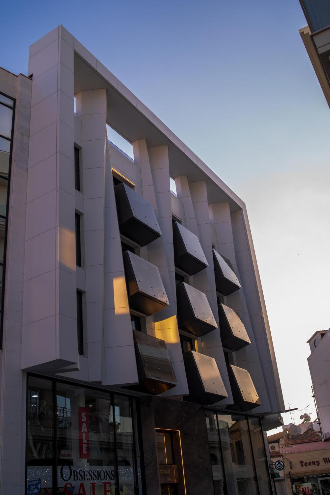 Raam Luxury Suites Lárnaka Kültér fotó